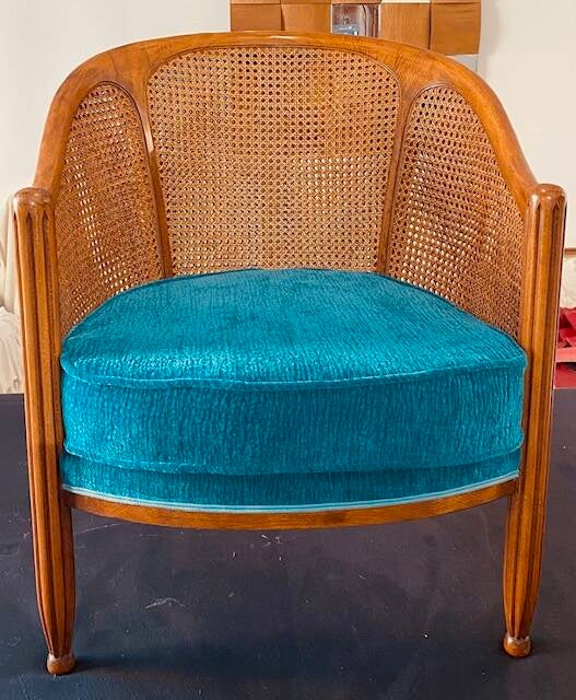 Fauteuil Tonneau.jpg
