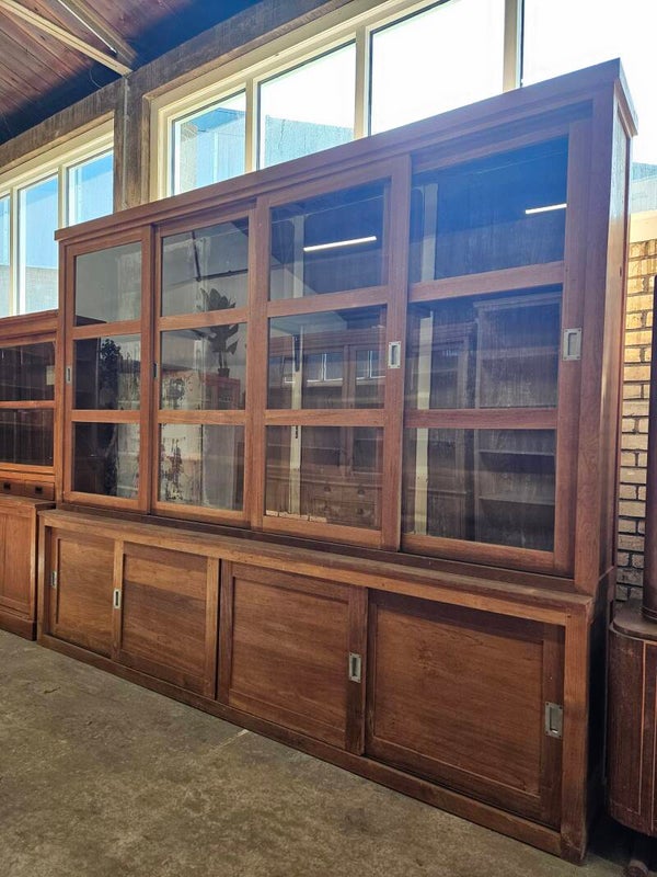 Extra grote schoolkast (300cm)