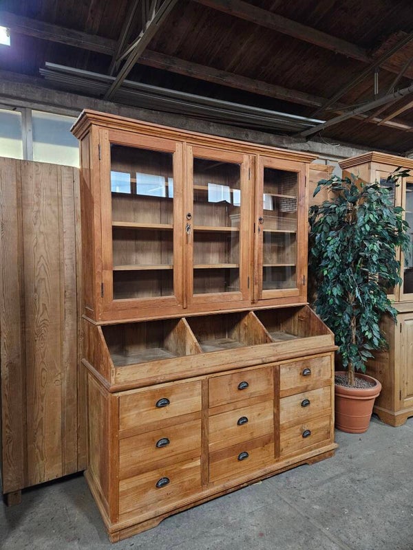 #17 Prachtige teakhouten ladenkast/grutterskast/buffetkast