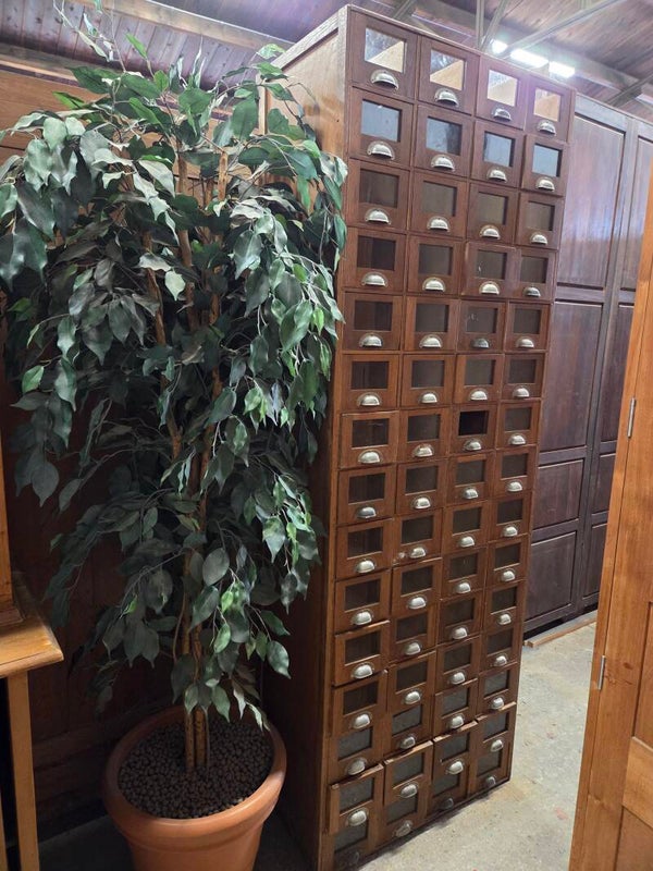 Prachtige handgemaakte fourniturenkast