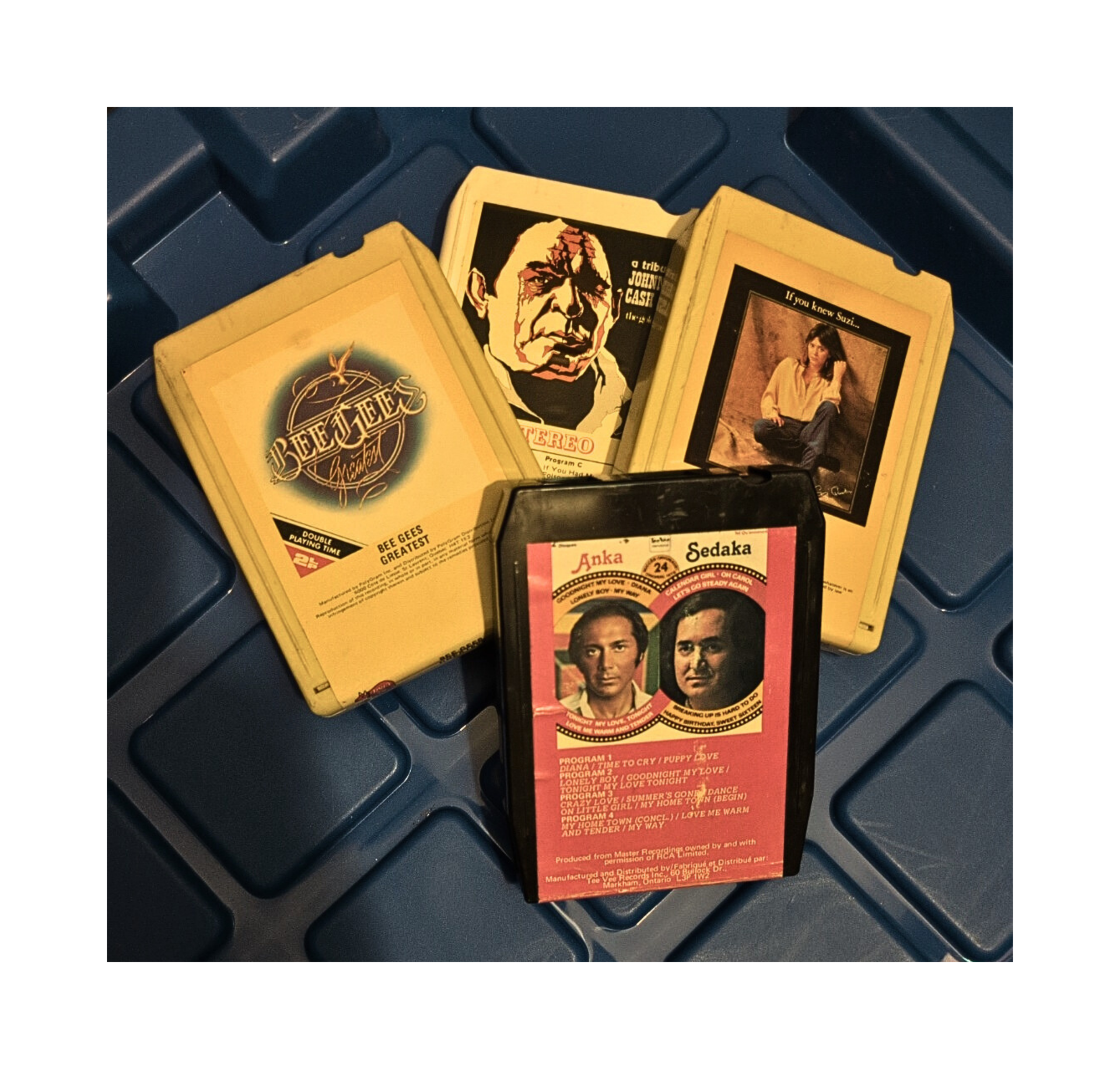 Vintage 8-Track Tape Bundle – Bee Gees, Johnny Cash Tribute, Suzi Quatro, Paul Anka & Neil Sedaka – Lot of 4