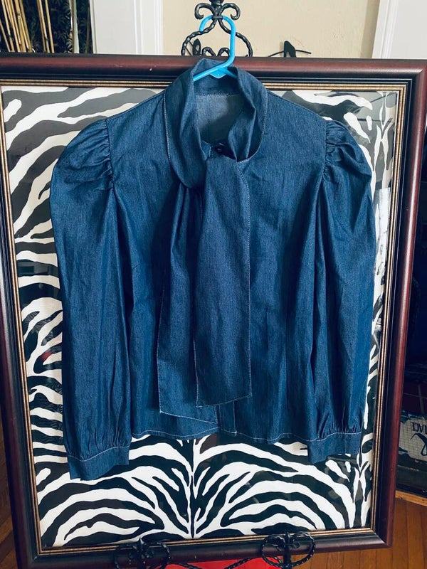 Denim bow blouse Sold