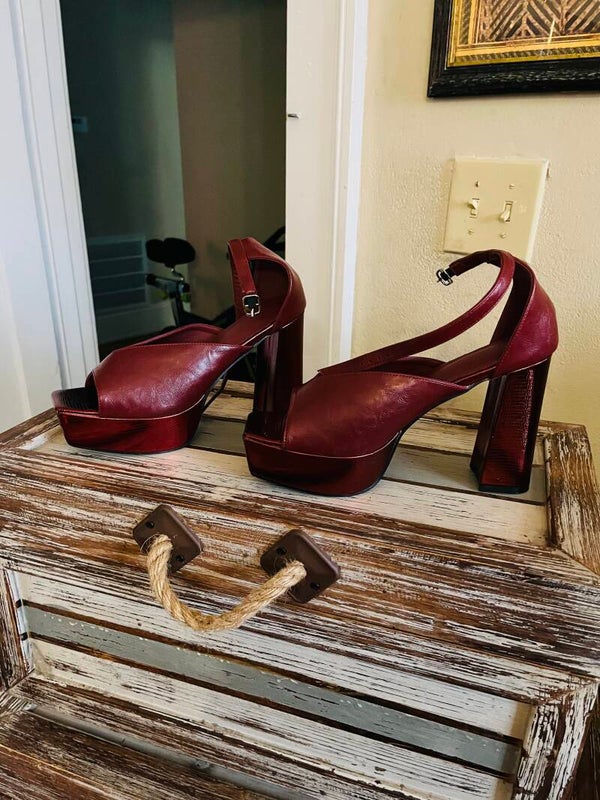 Vintage sandals