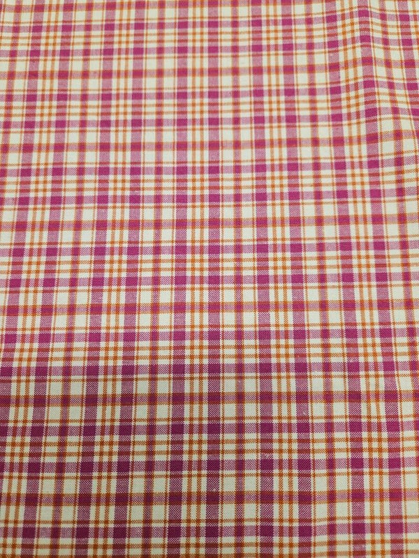 coupon de tissu à carreaux