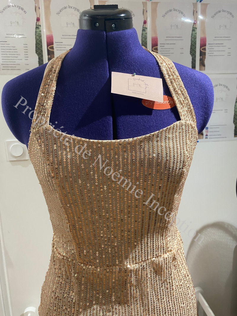 Retouche: ajustement taille, poitrine buste 