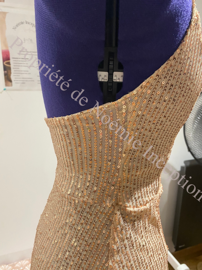 Retouche: ajustement taille, poitrine et buste 