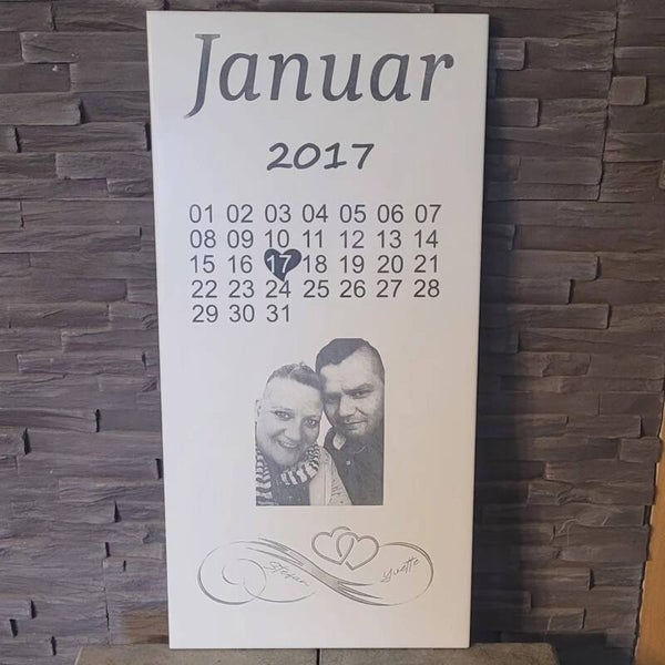 Kalender-Fliese