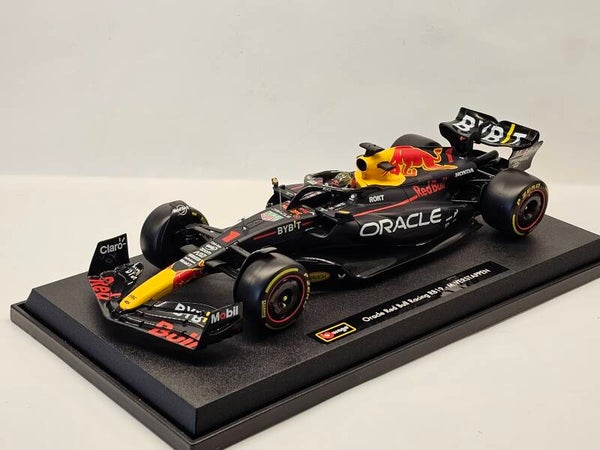 Red Bull Racing RB19 Verstappen 1:18 Bburago