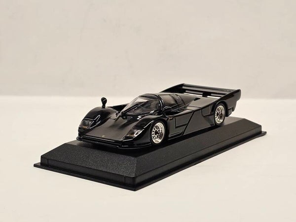 Porsche 962 Dauer Street 1:43 Maxichamps