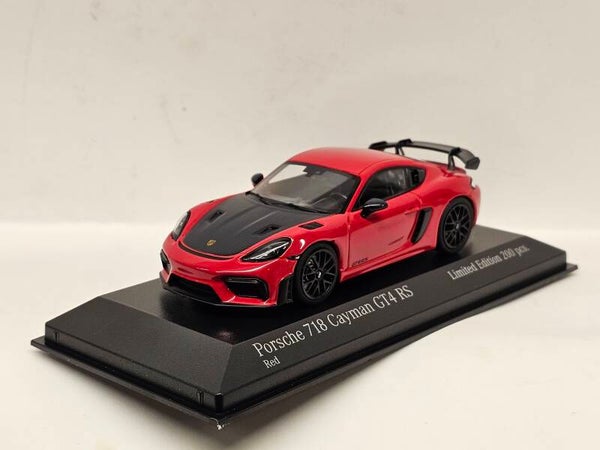 Porsche 718 Cayman GT4 RS 1:43 Minichamps
