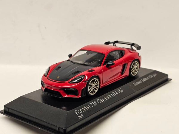 Porsche 718 Cayman GT4 RS 1:43 Minichamps