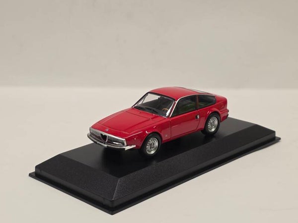 Alfa Romeo 1600 Junior Zagato 1:43 Maxichamps