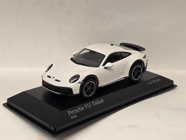 Porsche 911 992 Dakar 1:43 Minichamps
