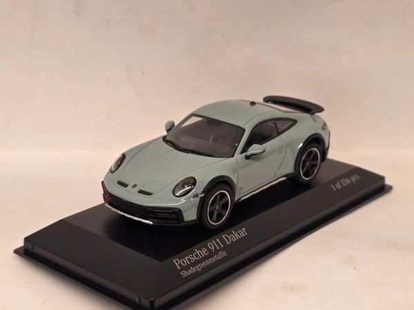 Porsche 911 992 Dakar 1:43 Minichamps
