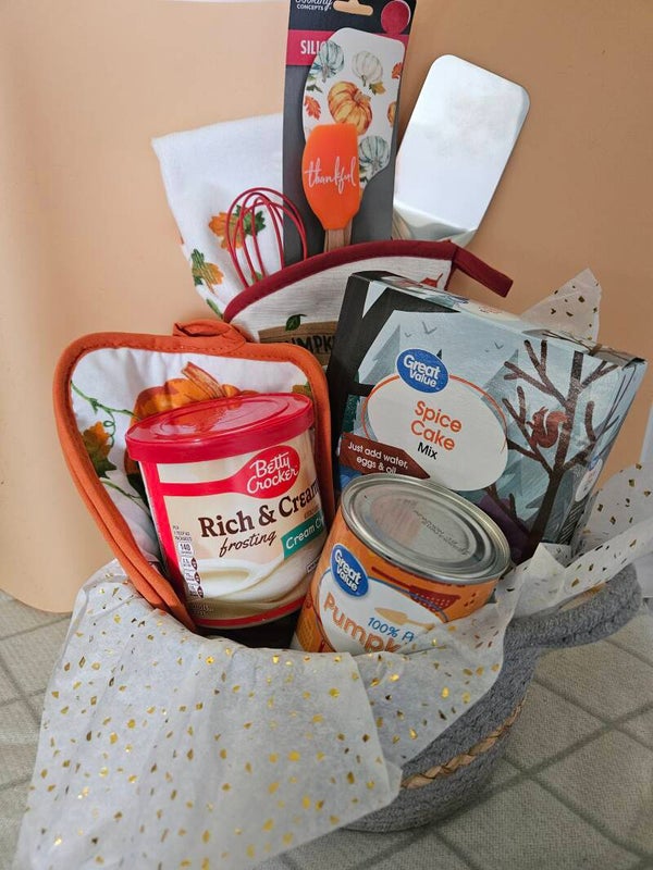 Mmm.. pumpkin basket