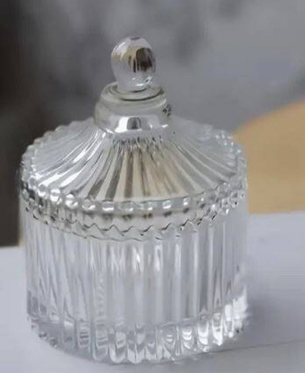 Petit pot en verre avec couvercle   7x9,5cm