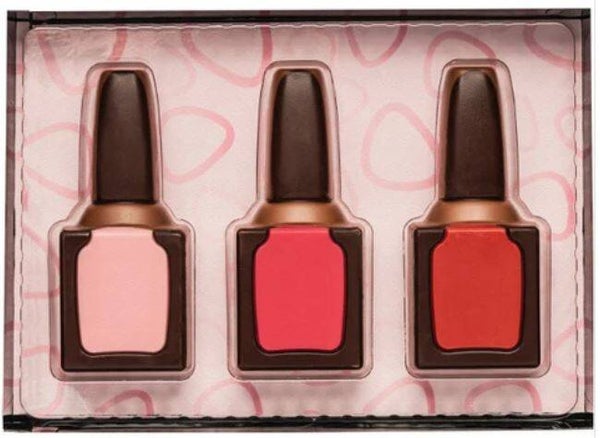 Coffret "Vernis à ongles"  70gr  par lot de 8