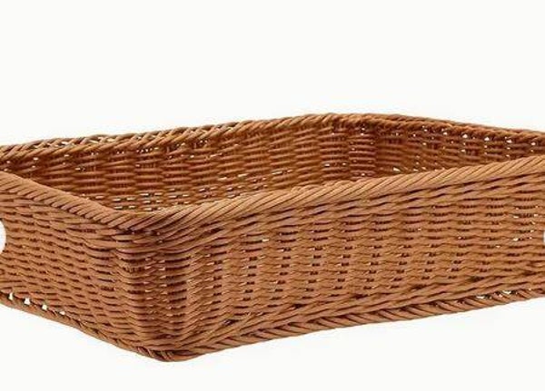 Panier rectangulaire en osier tressé à la main    30x20x7cm