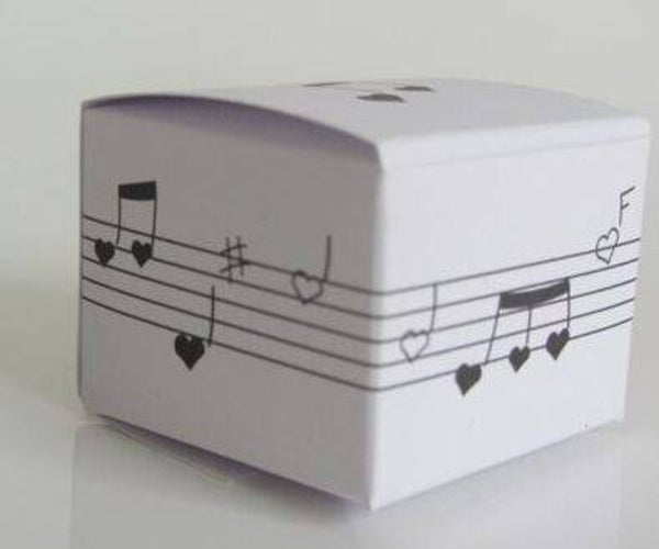 Boîte à dragées musique  4x3x4cm  par lot de 10