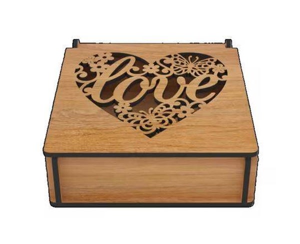 Boîte en bois avec couvercle vide   12x12cm