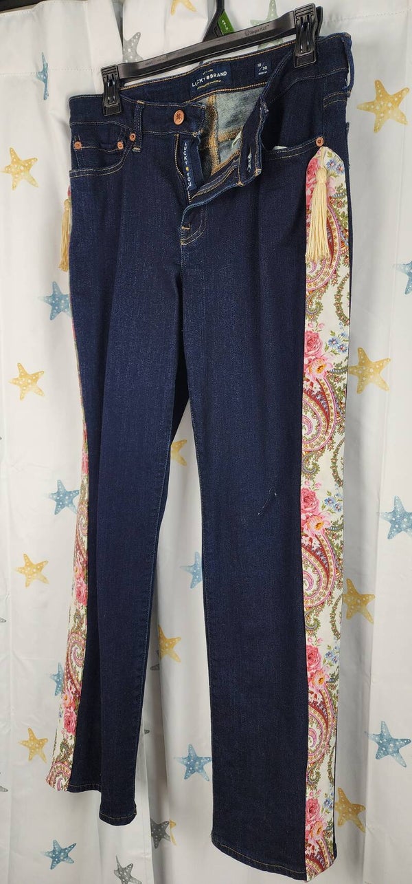 Women’s Lucky jeans - floral - size 10