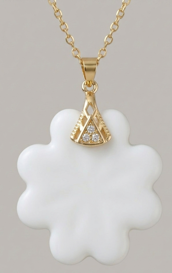 Herinneringssieraad klavertje Luna goudkleurig