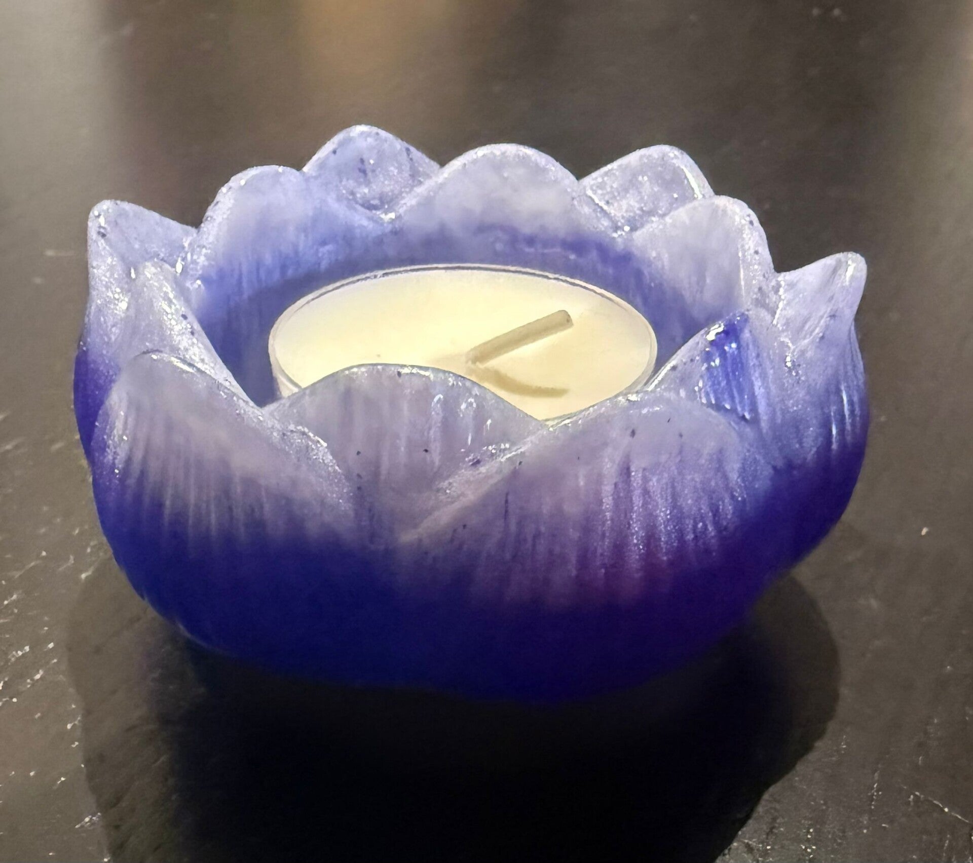 Epoxidharz-Blumenkerze