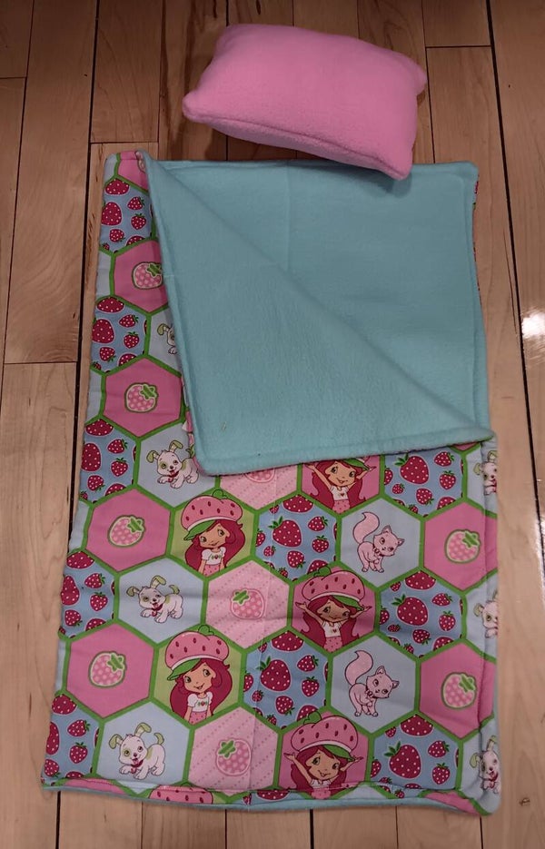 Strawberry shortcake sleeping bag