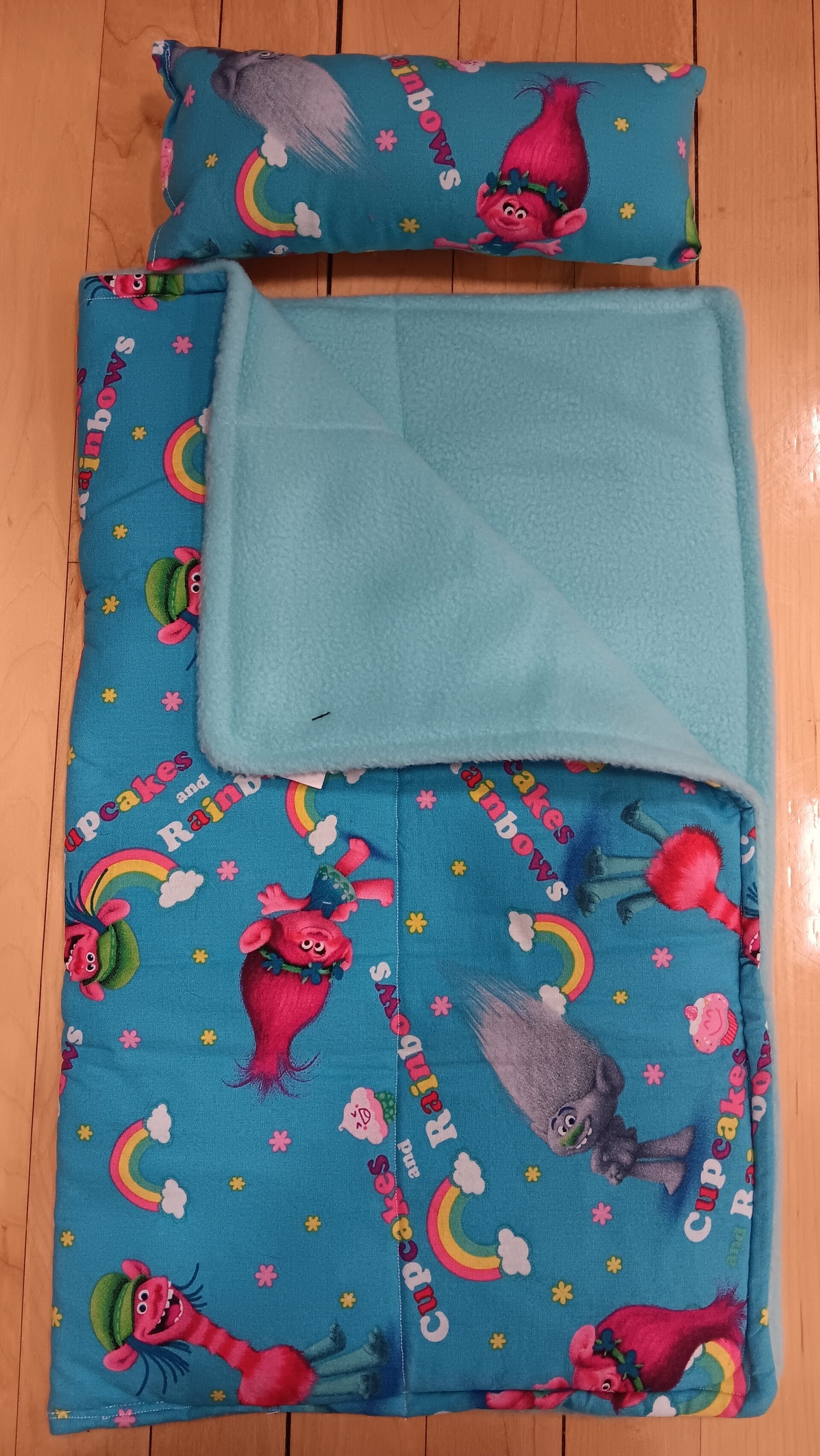 Troll sleeping bag