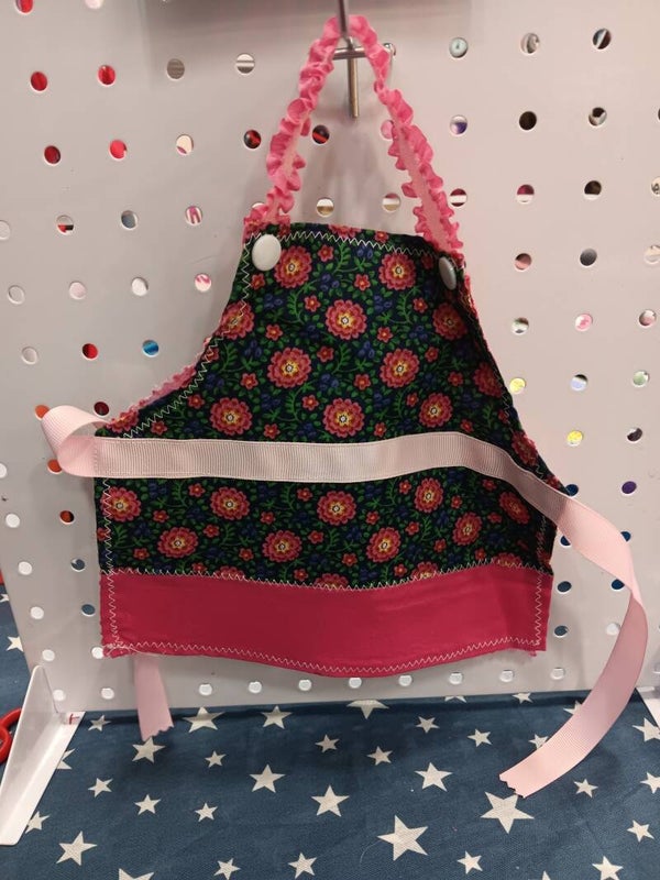 Doll Apron