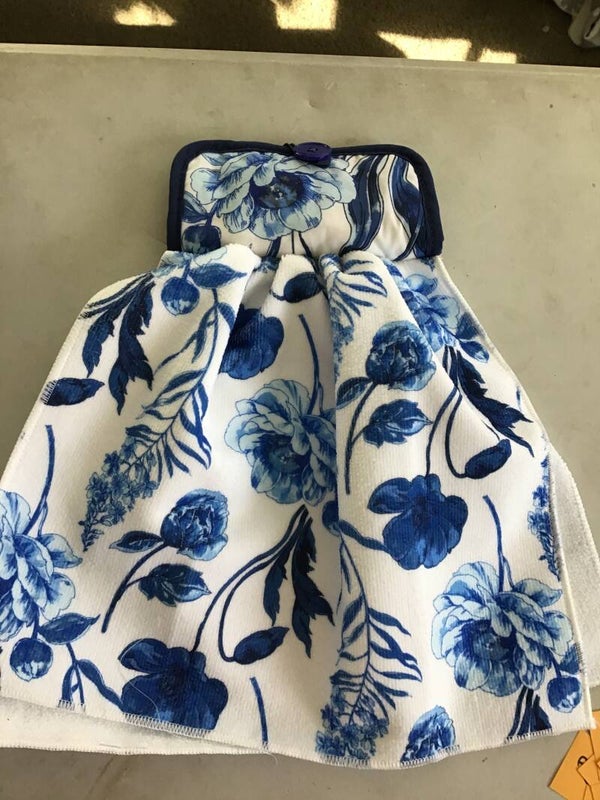 Blue leaves