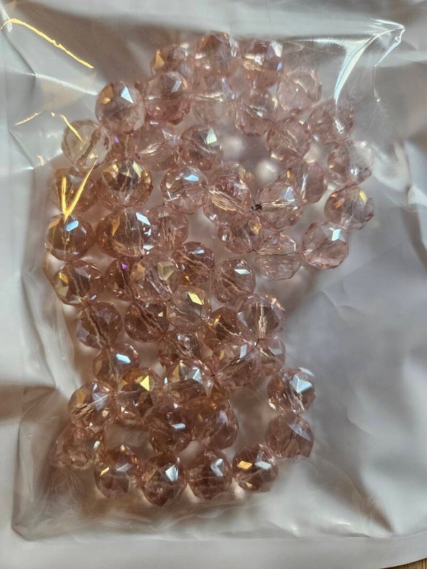 Fasetterade glaspärlor - Ljusrosa 10 mm