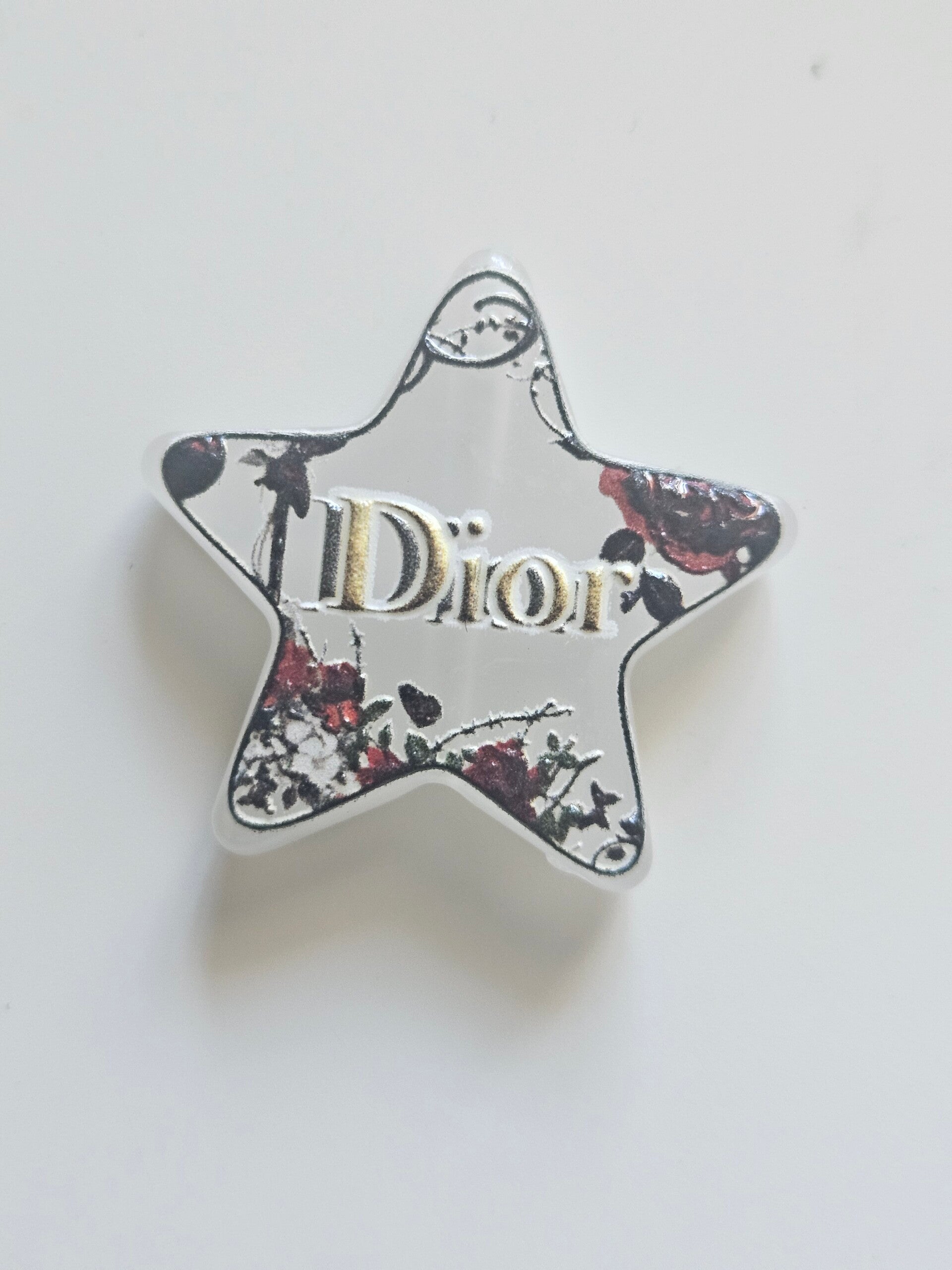 Pärla med genomgående hål - Dior rosor
