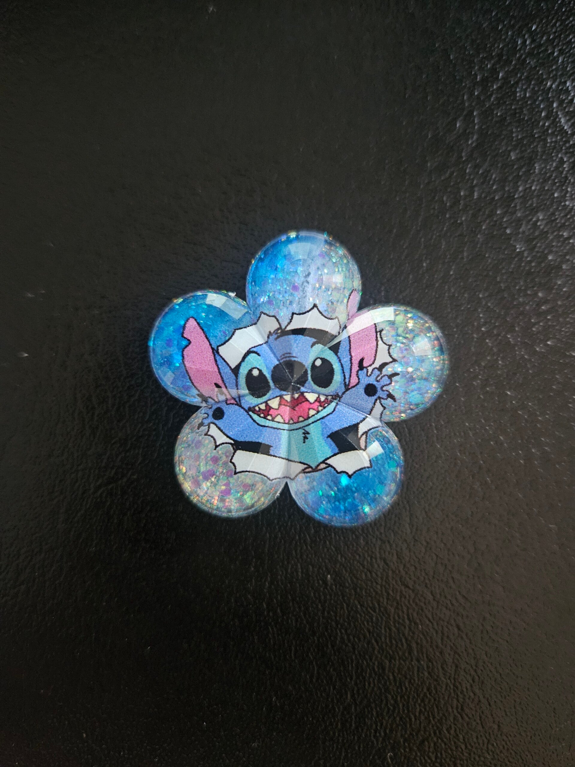 Blå figur med glitter