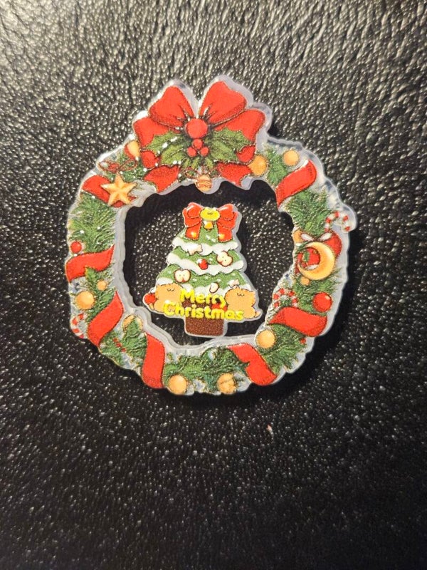 Emaljpin jul
