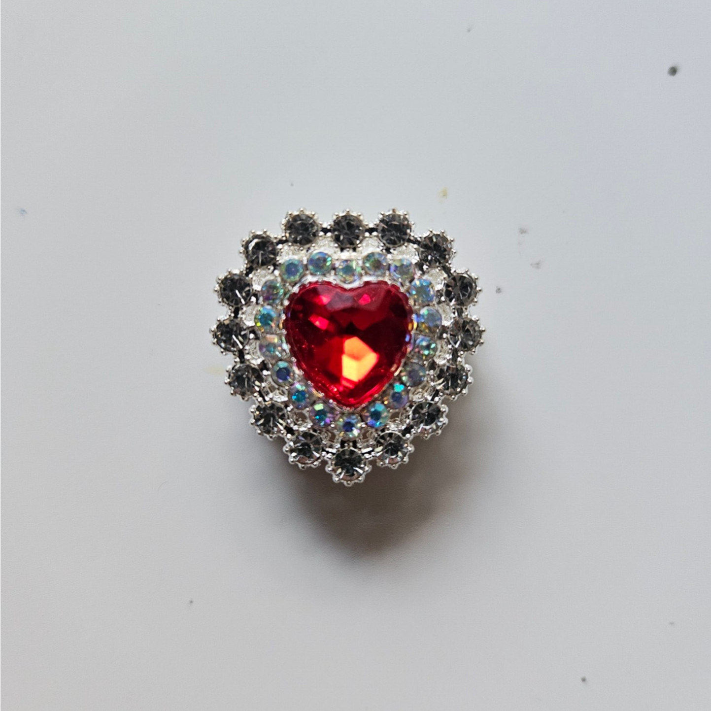 strass berlock och charms - hjärta med röd kristall