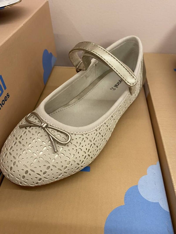 mayoral ballerina 15 EURO maat 29