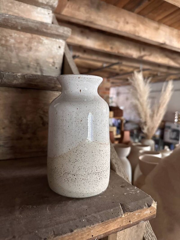 Vase 8