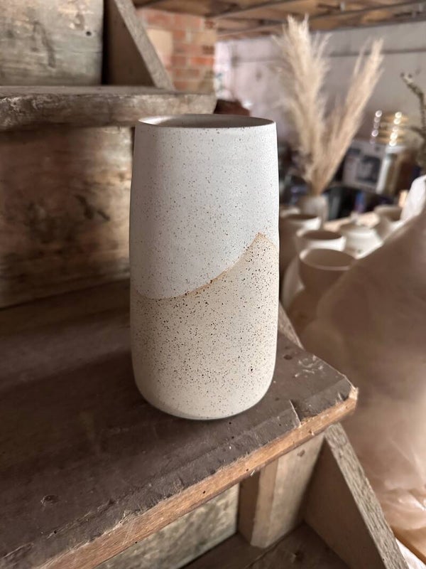 Vase 7