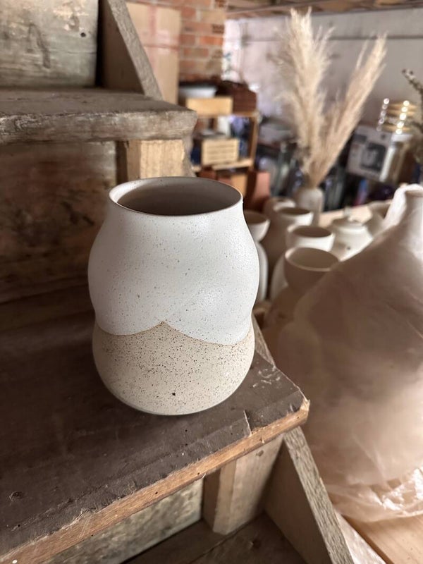 Vase 4