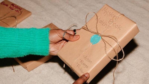 Custom Pack: Book Blind Date