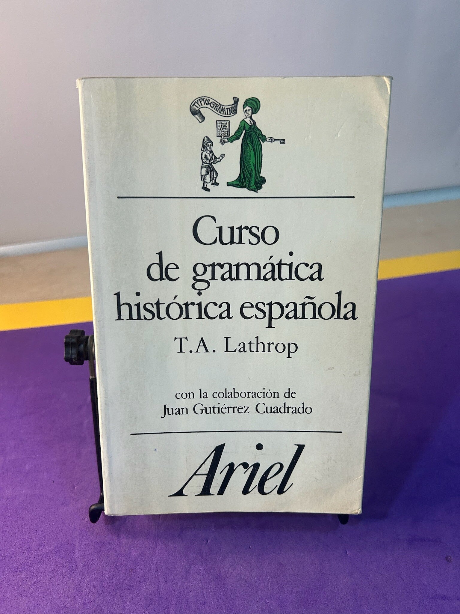 Curso de gramática histórica española