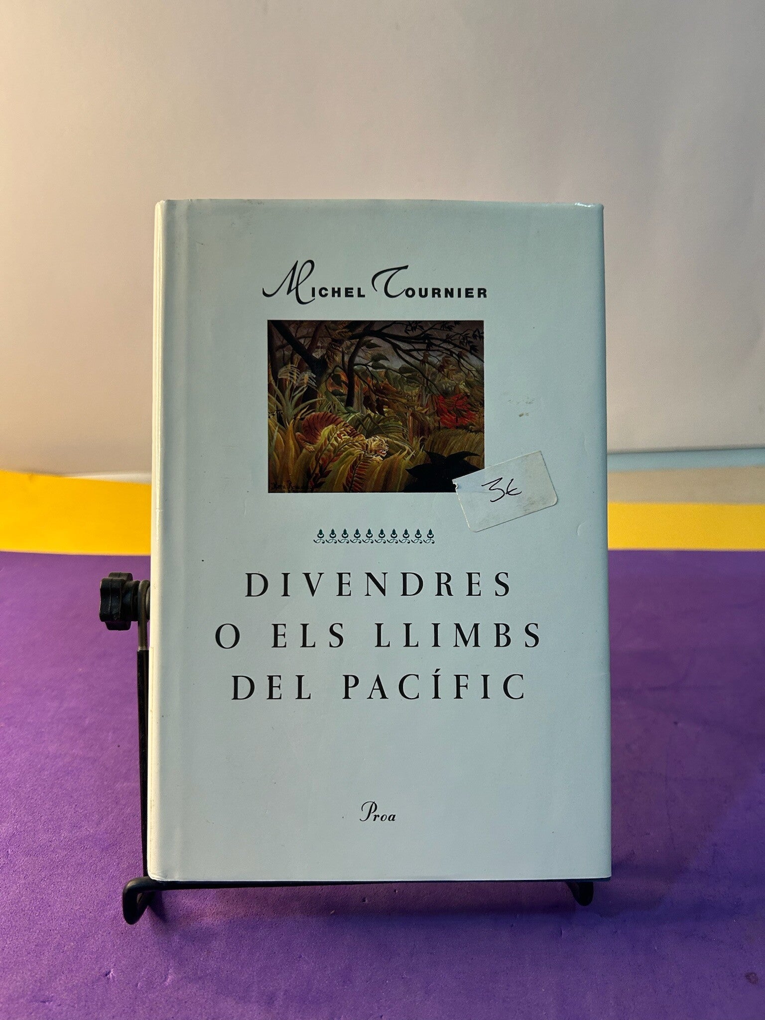 Divendres o els llimbs del pacífic