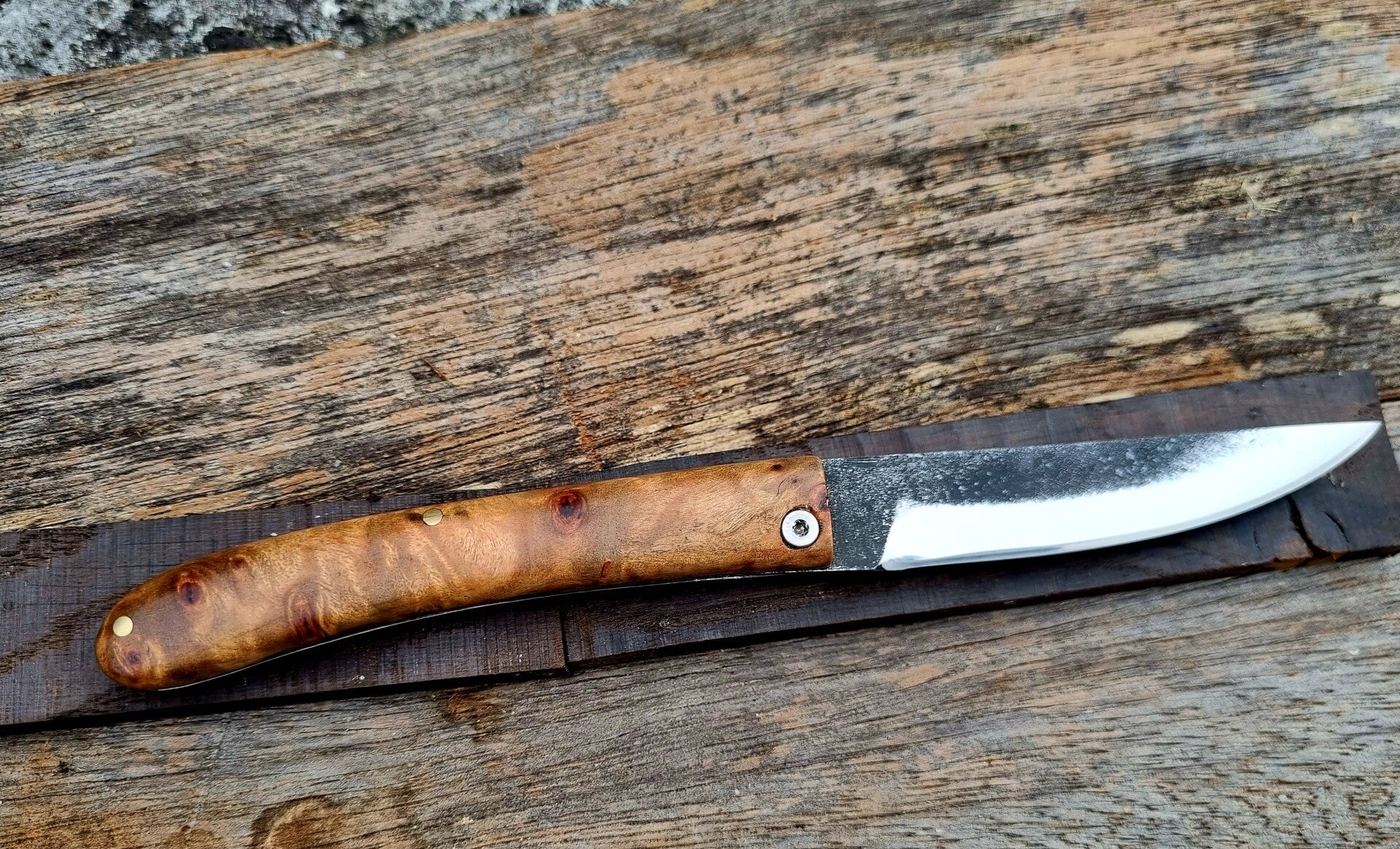 Couteau de poche pliant