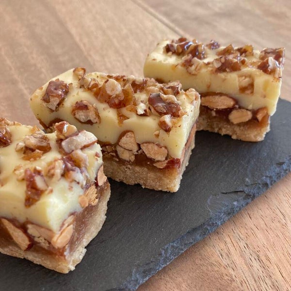Dwingeler notenkaramelkoek