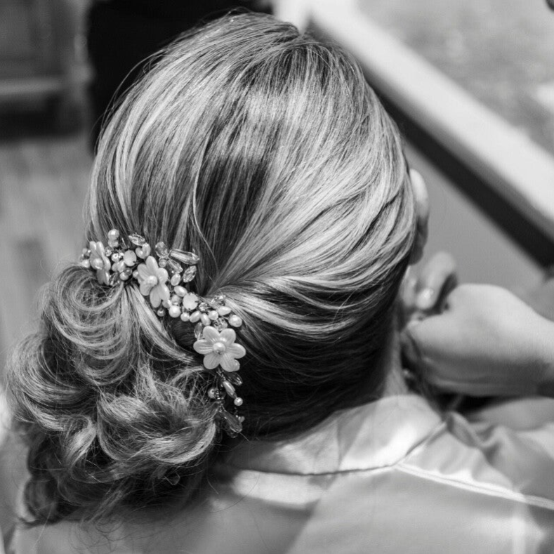 ACCONCIATURA SPOSA