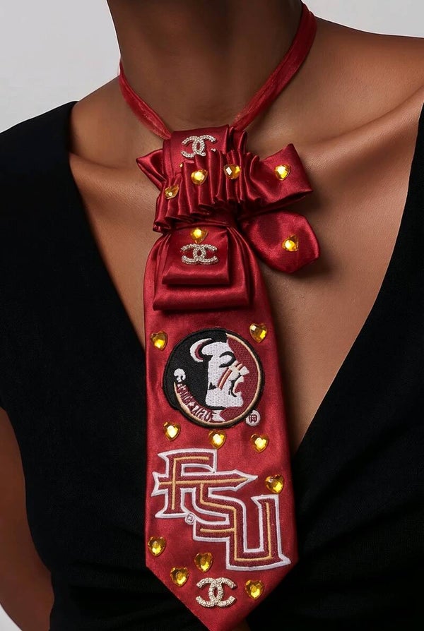 Medium Necklace Tie