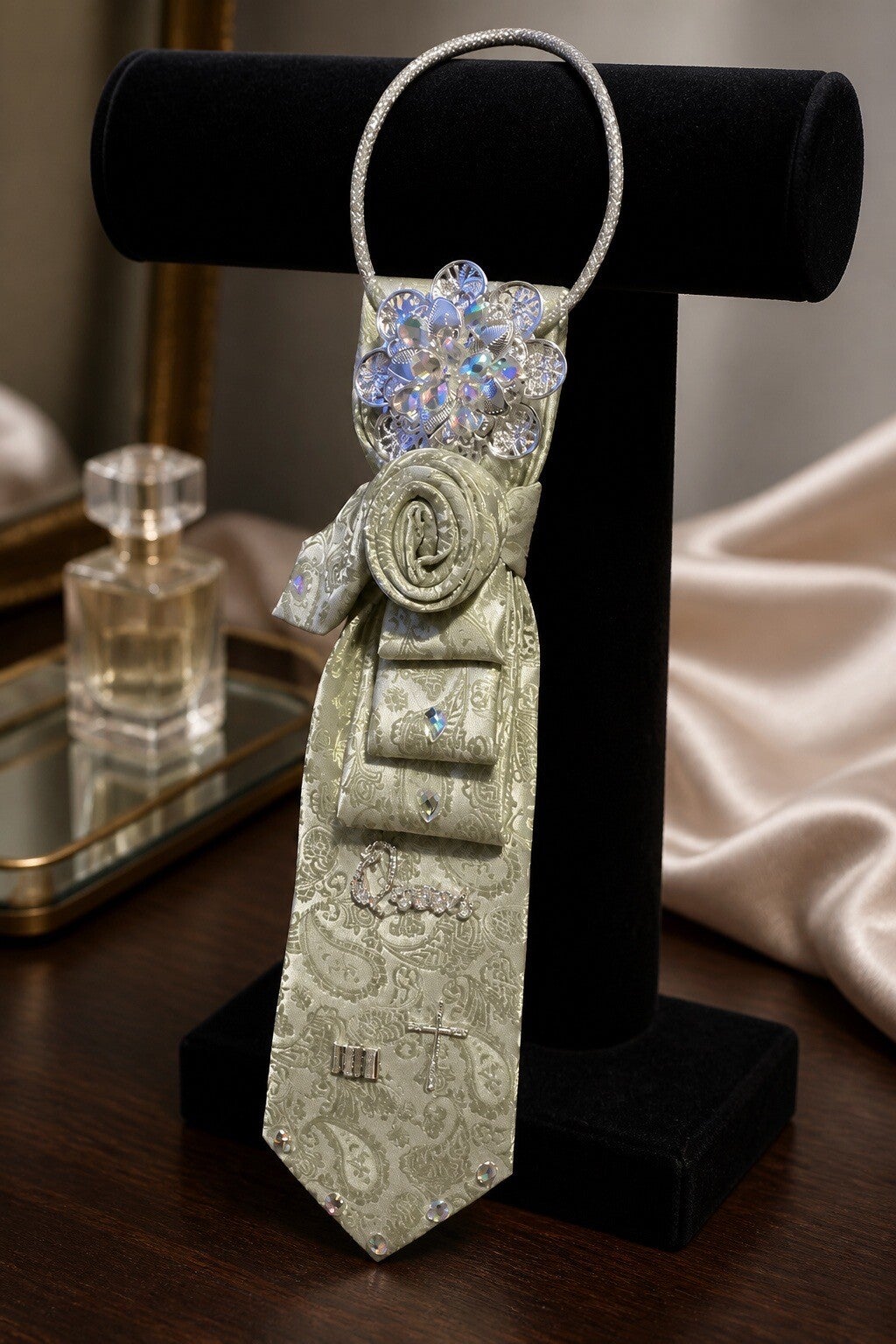 Medium Necklace