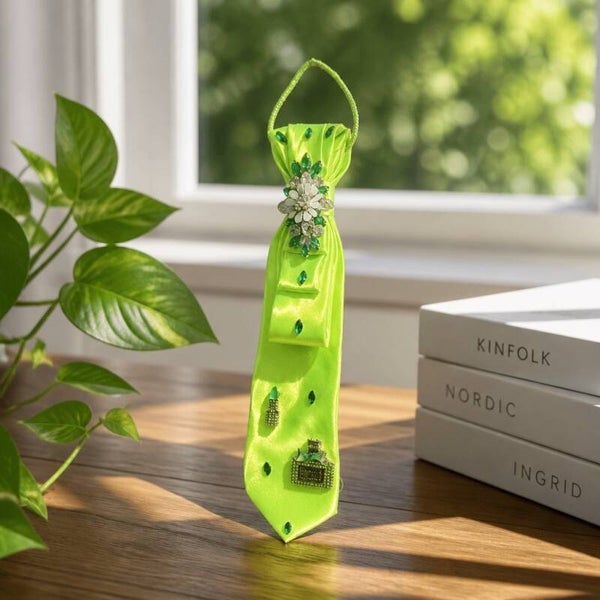 Medium Necklace
