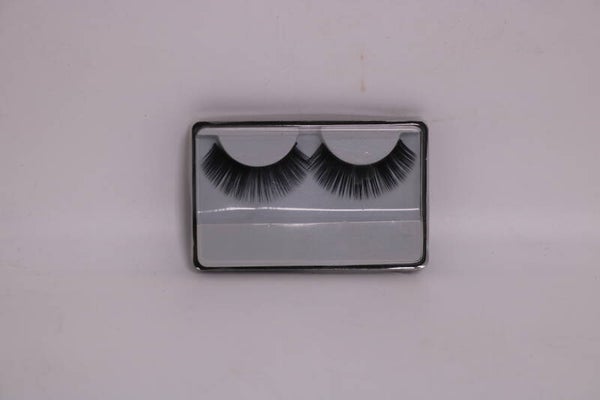 Wimpernverlängerungen/Eyelashes Extensions